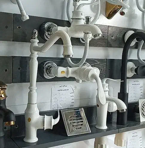 شیرالات در رنگ بندی به قیمت خرید|مصالح و تجهیزات ساختمان|مشهد, عامل|دیوار