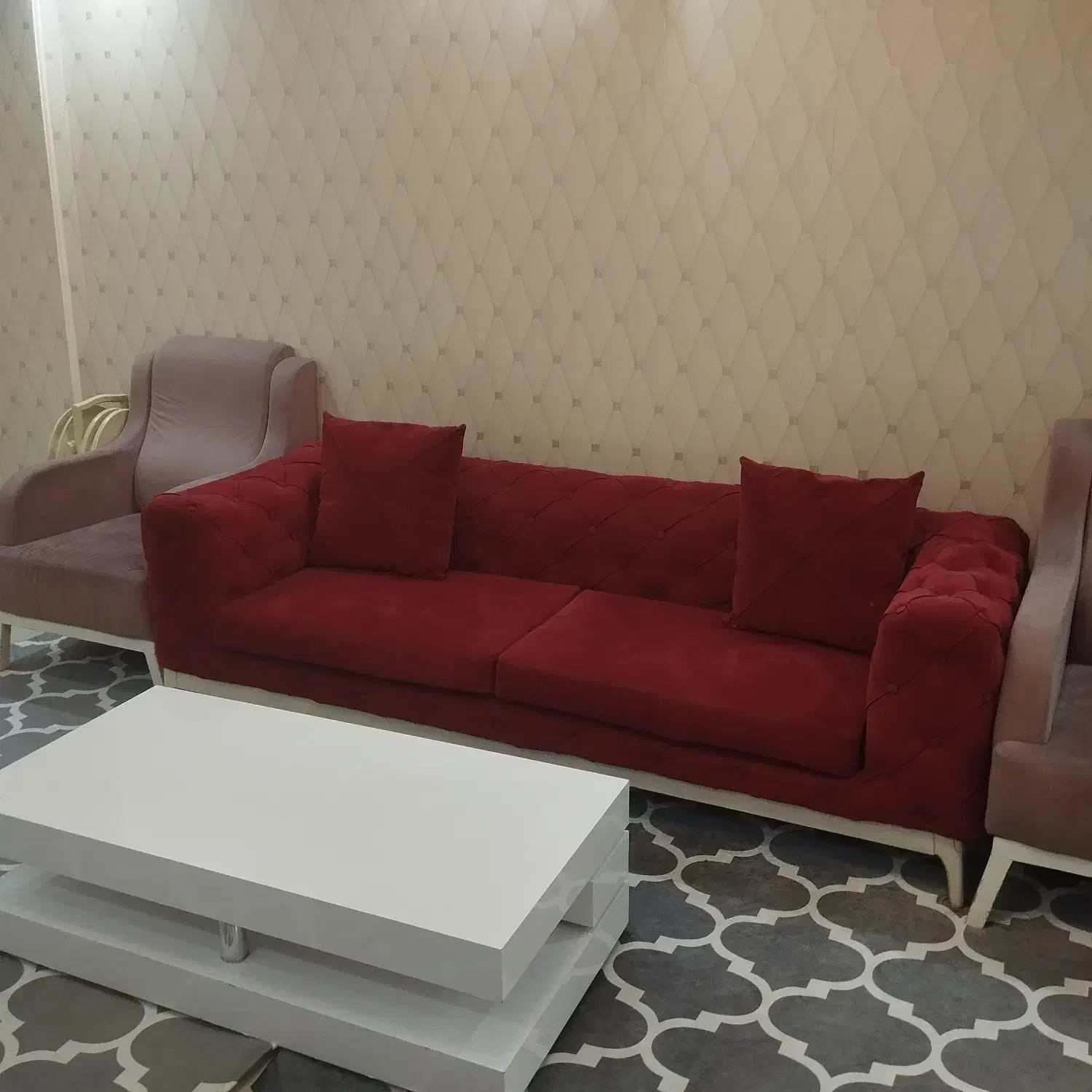 مبلمان ۷نفره به همراه میز|مبلمان خانگی و میز عسلی|تهران, افسریه شمالی|دیوار