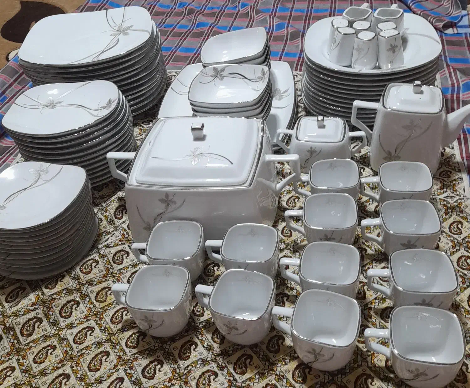 ظرف|ظروف سرو و پذیرایی|بابل, |دیوار