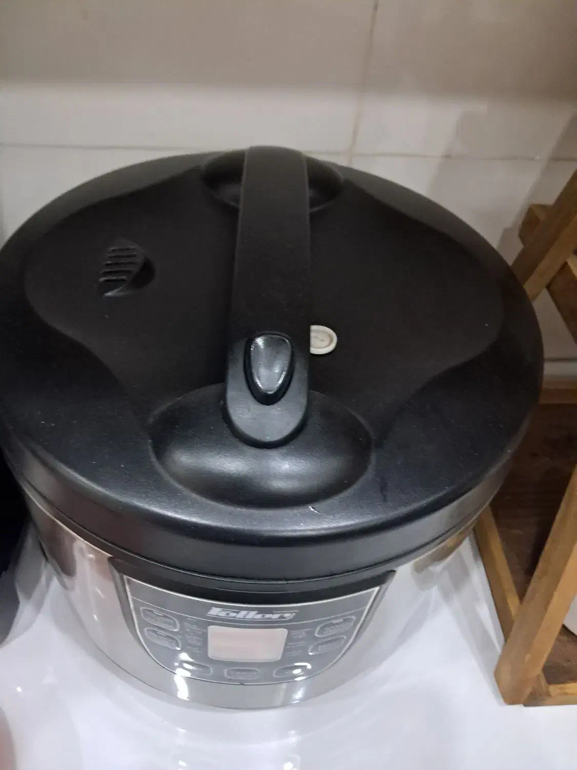 پلوپز و هوا پز|سایر لوازم برقی|اندیشه, اندیشه فاز ۱|دیوار