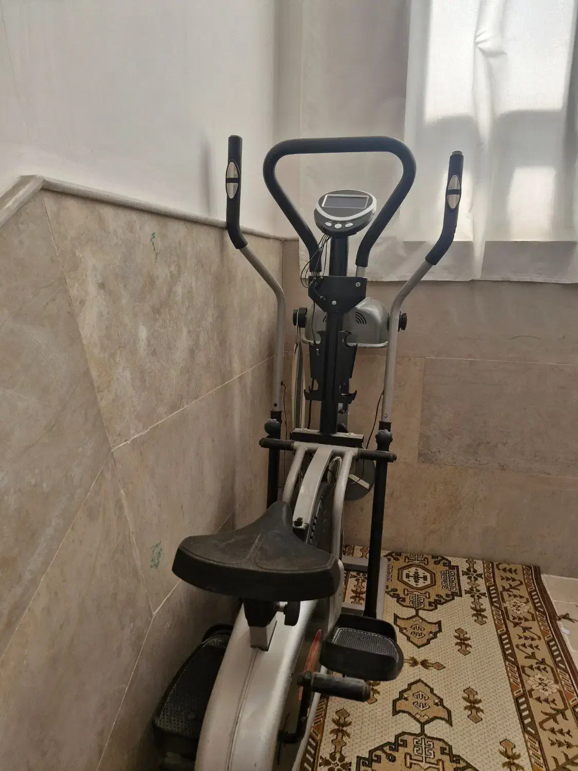 دوچرخه ثابت|تجهیزات ورزشی|قنوات, |دیوار