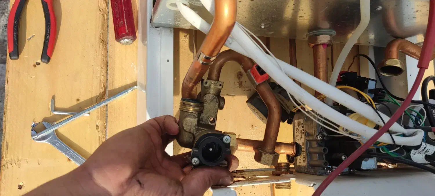 سرویس پکیج . ابگرمکن . جوشکاری . لول کشی|خدمات پیشه و مهارت|کرج, شهرک بنفشه|دیوار