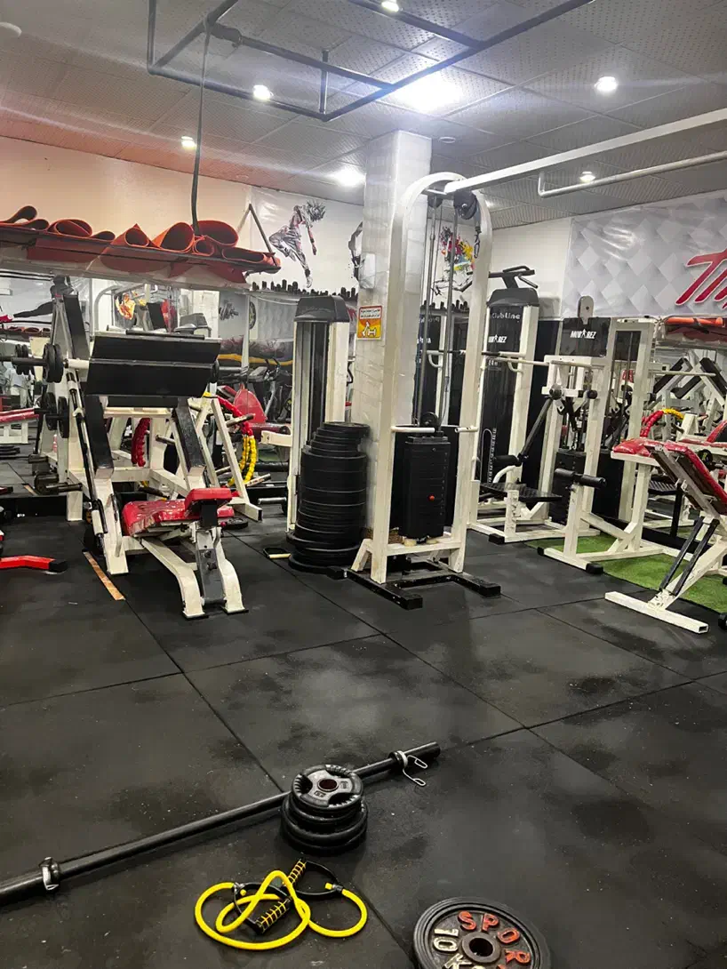 دستگاه بدنسازی و تجهیزات ورزشی|تجهیزات ورزشی|رشت, نظری|دیوار