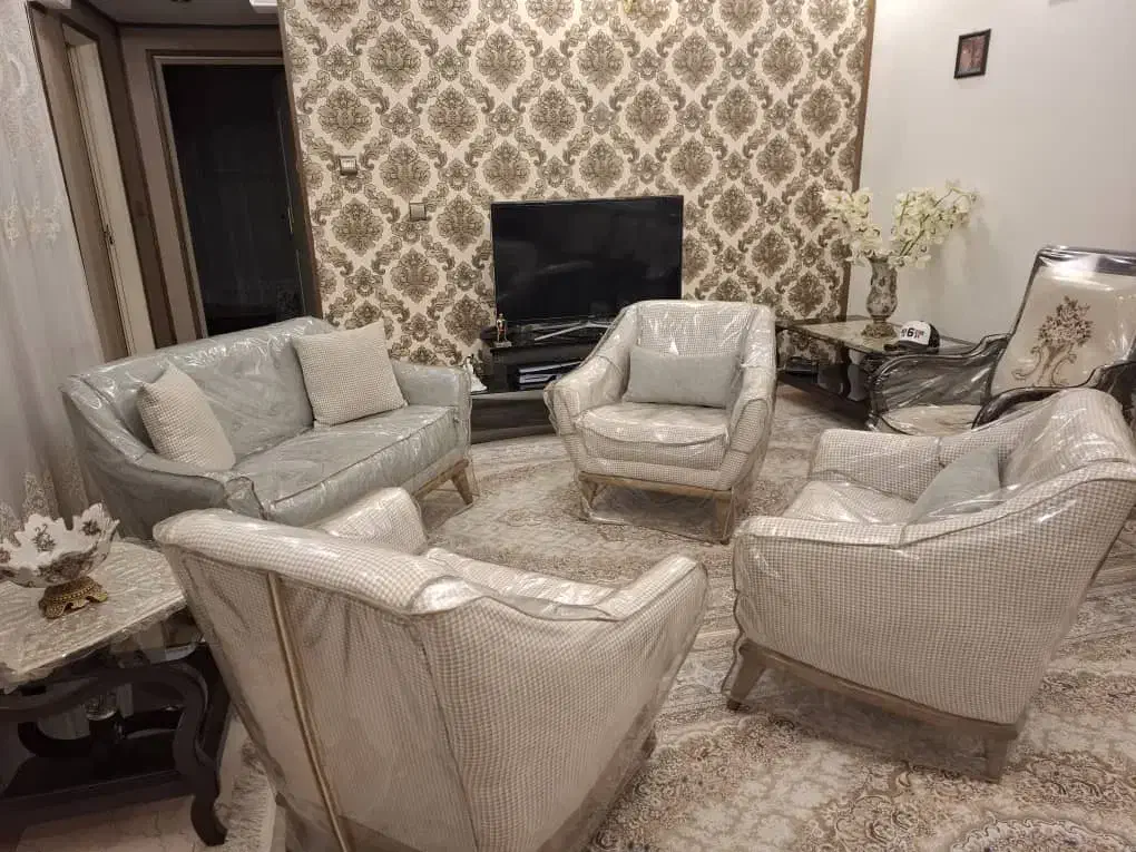 مبلمان نیم ست|مبلمان خانگی و میز عسلی|تهران, باغ فیض|دیوار