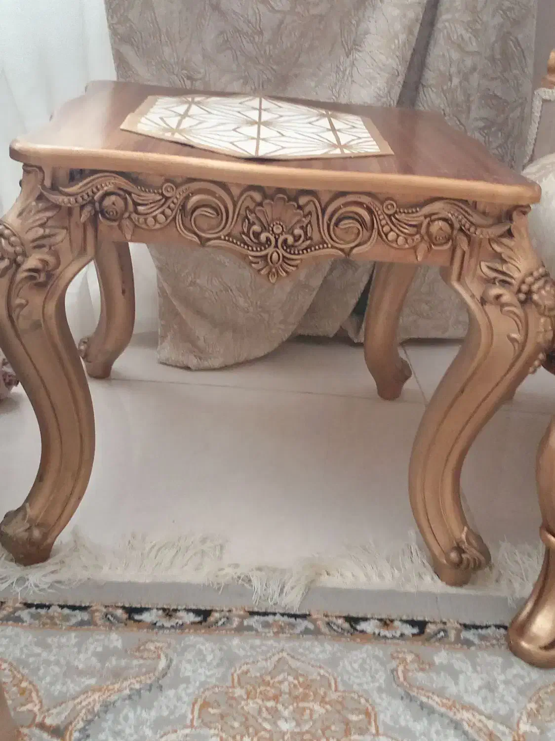 جلو مبلی و عسلی|مبلمان خانگی و میز عسلی|کرمانشاه, |دیوار