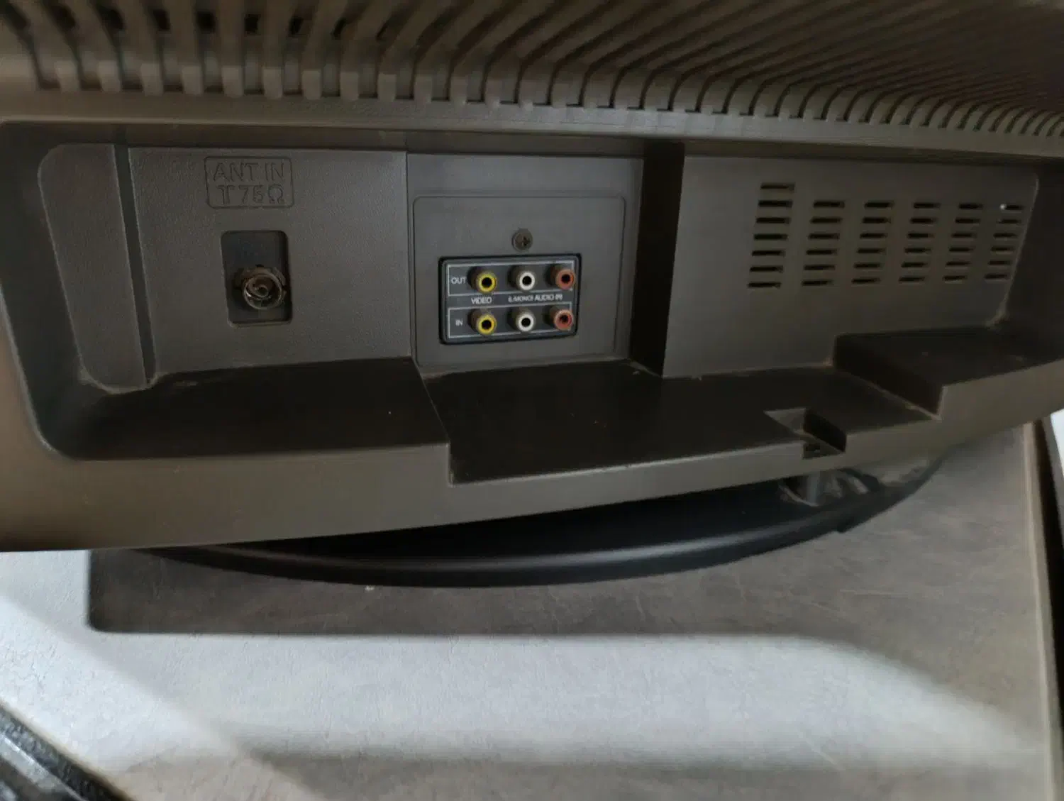 تلویزیون ال جی|تلویزیون و پروژکتور|رشت, حمیدیان|دیوار