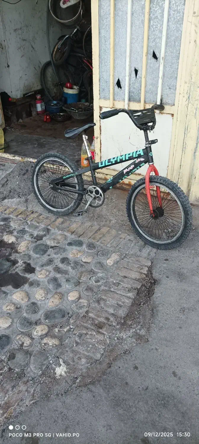 دوچرخه 20رینگ آلمینیومی|دوچرخه، اسکیت، اسکوتر|بم, |دیوار