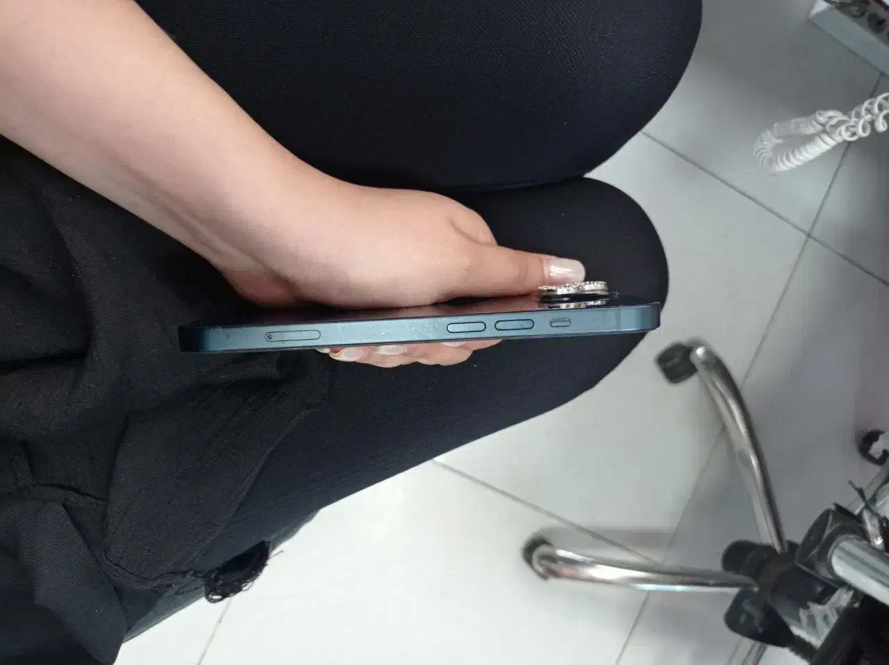 ایفون۱۳نرمال|موبایل|پردیس, فاز ۱|دیوار