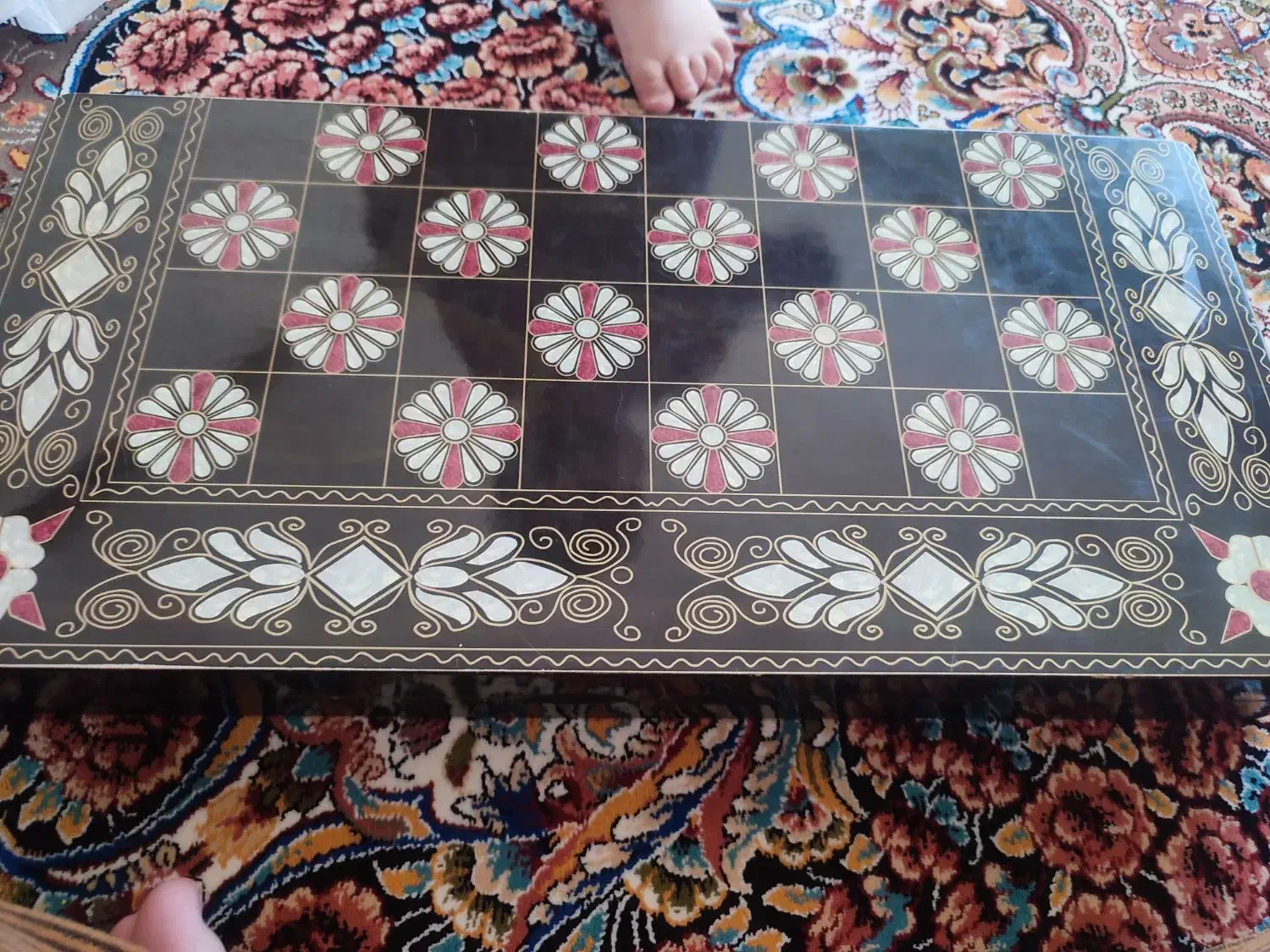 تخته|اسباب‌‌بازی|اردبیل, |دیوار