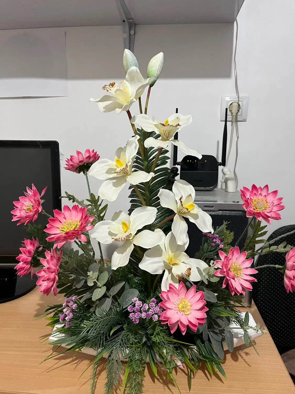 گل مصنوعی|گل مصنوعی|بیرجند, |دیوار