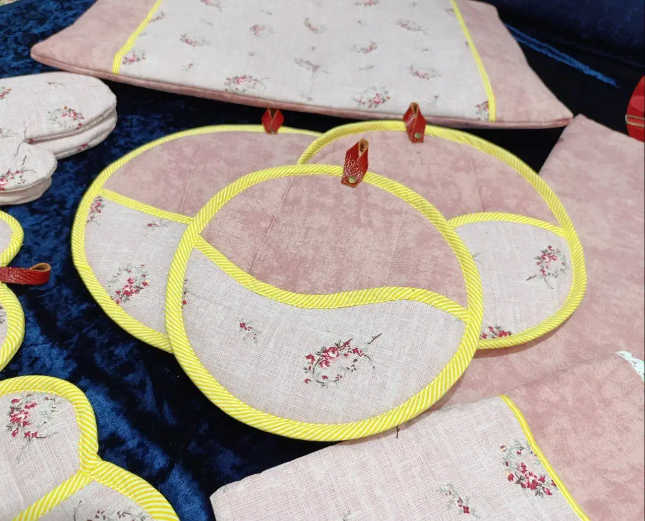 ست زیبا عروس|سفره، حوله، دستمال آشپزخانه|سرپل ذهاب, |دیوار