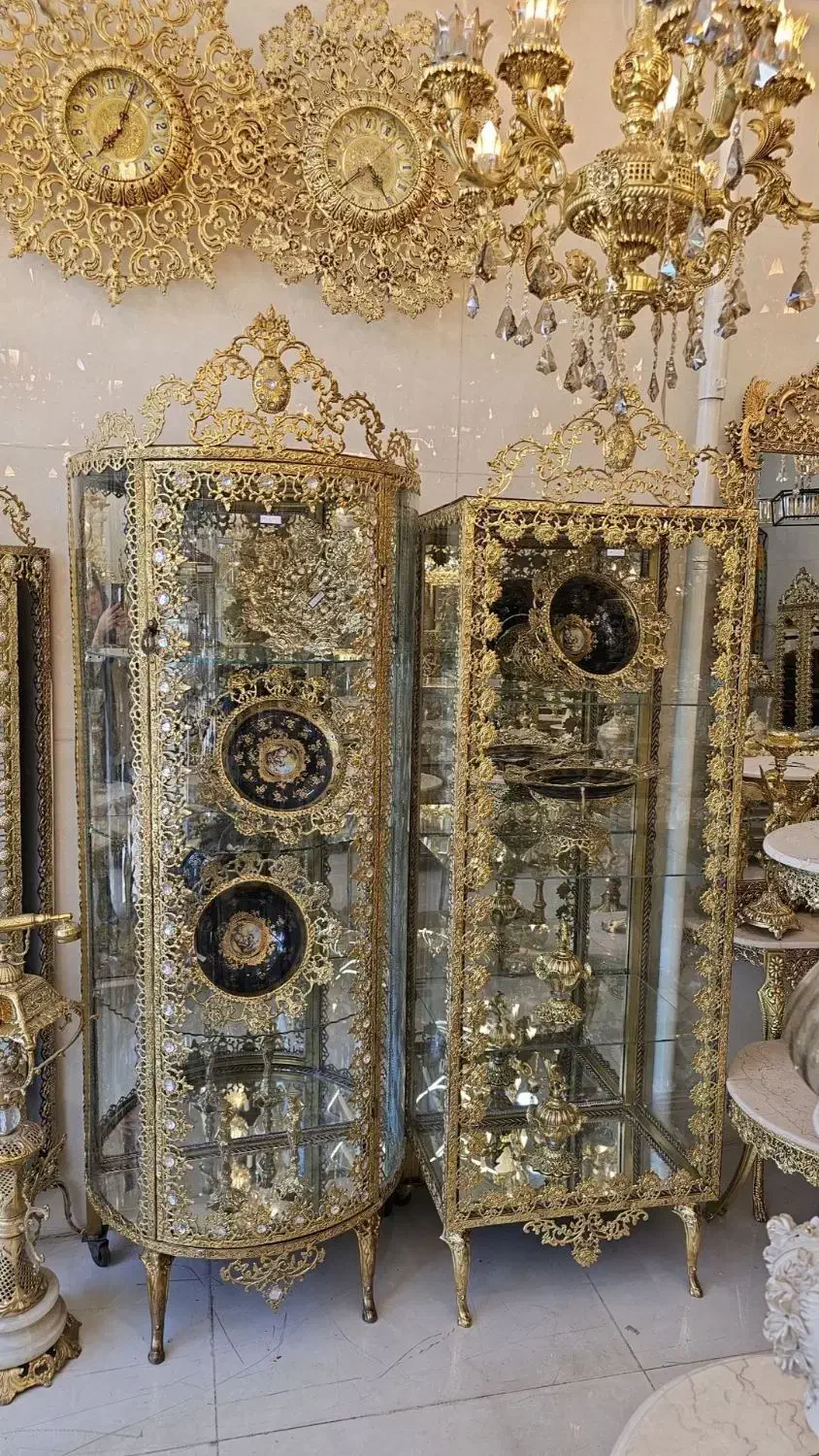 کنارسالنی بوفه ساعت میز تلویزیون برنجی خالص|میز تلفن|مشهد, طلاب|دیوار