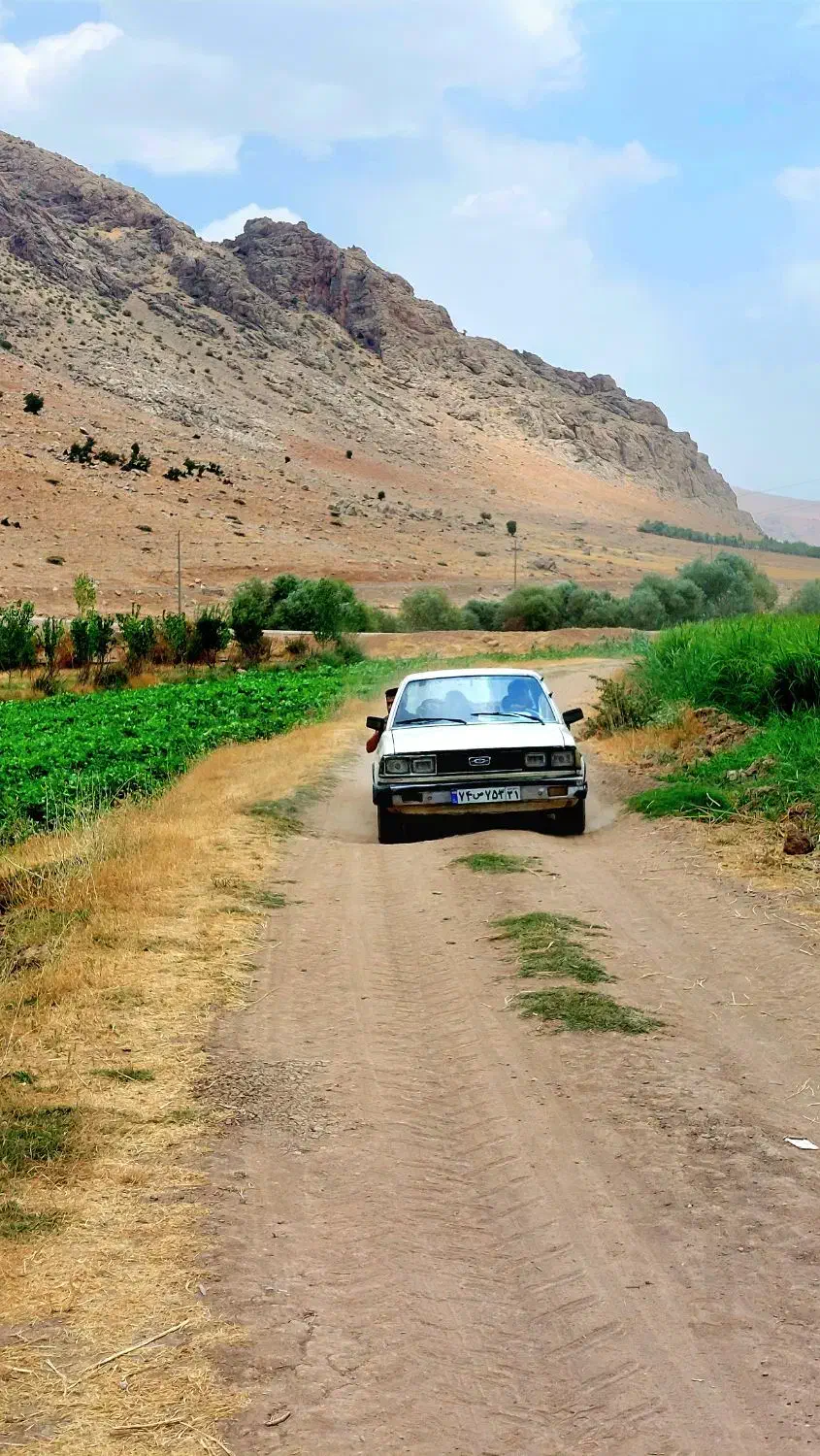 تویوتا کرولا|خودرو سواری و وانت|خرمآباد, |دیوار