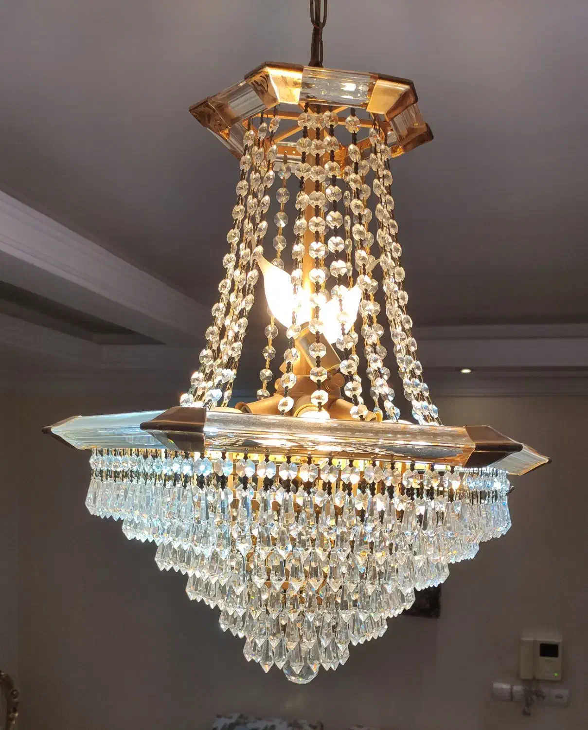 لوستر نینو کریستالی|لوستر و چراغ آویز|کرج, شهرک بنفشه|دیوار