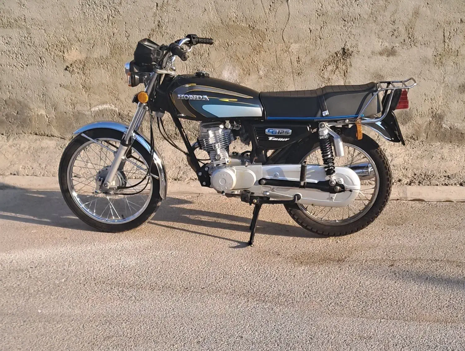 موتور ۱۲۵ مدل ۹۵|موتورسیکلت|شیراز, بید زرد|دیوار