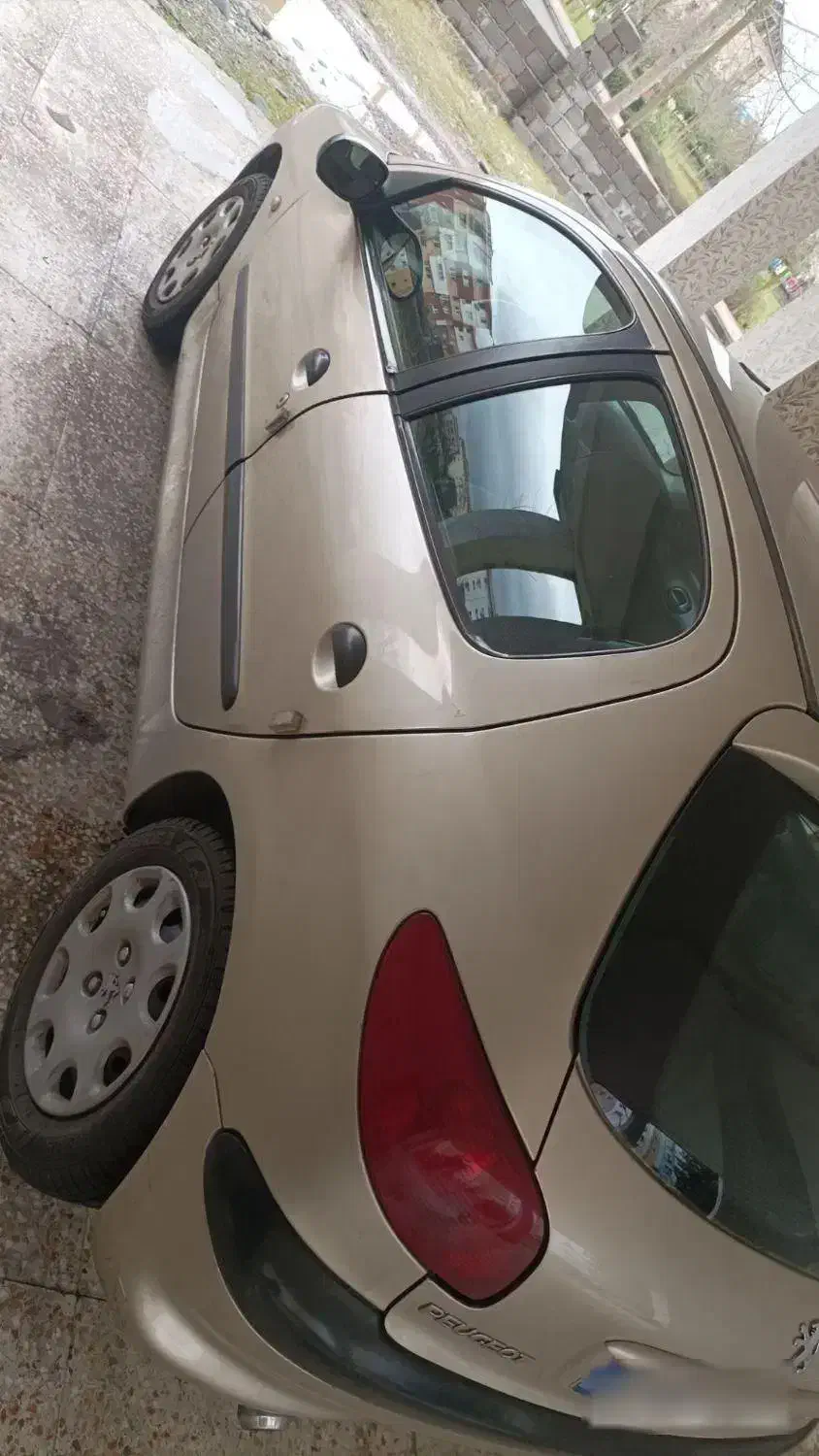 پژو۲۰۶ مدل۸۳|خودرو سواری و وانت|رشت, یخسازی|دیوار