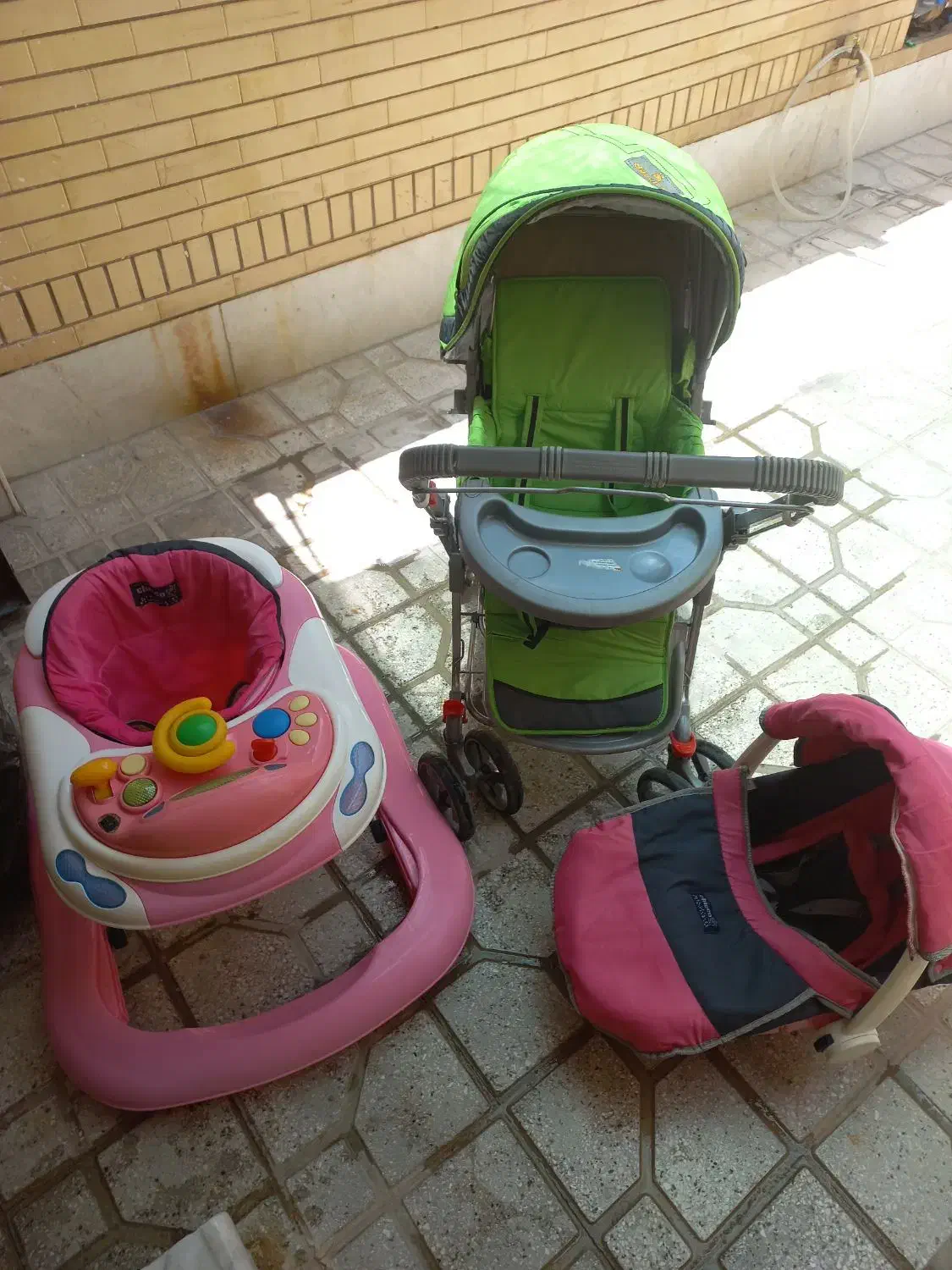 کاسکه روروعک|اسباب و اثاث بچه|شیراز, شهرک سعدی|دیوار