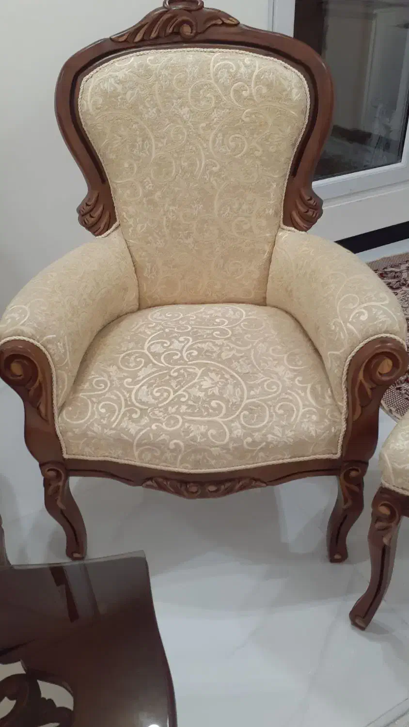 مبل سطلنتی چوب راش|مبلمان خانگی و میز عسلی|مشهد, حجت|دیوار