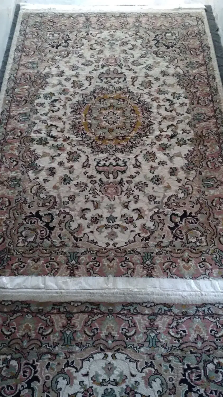 ۲عددقالیچه فرش سالم|فرش|آستانه اشرفیه, |دیوار