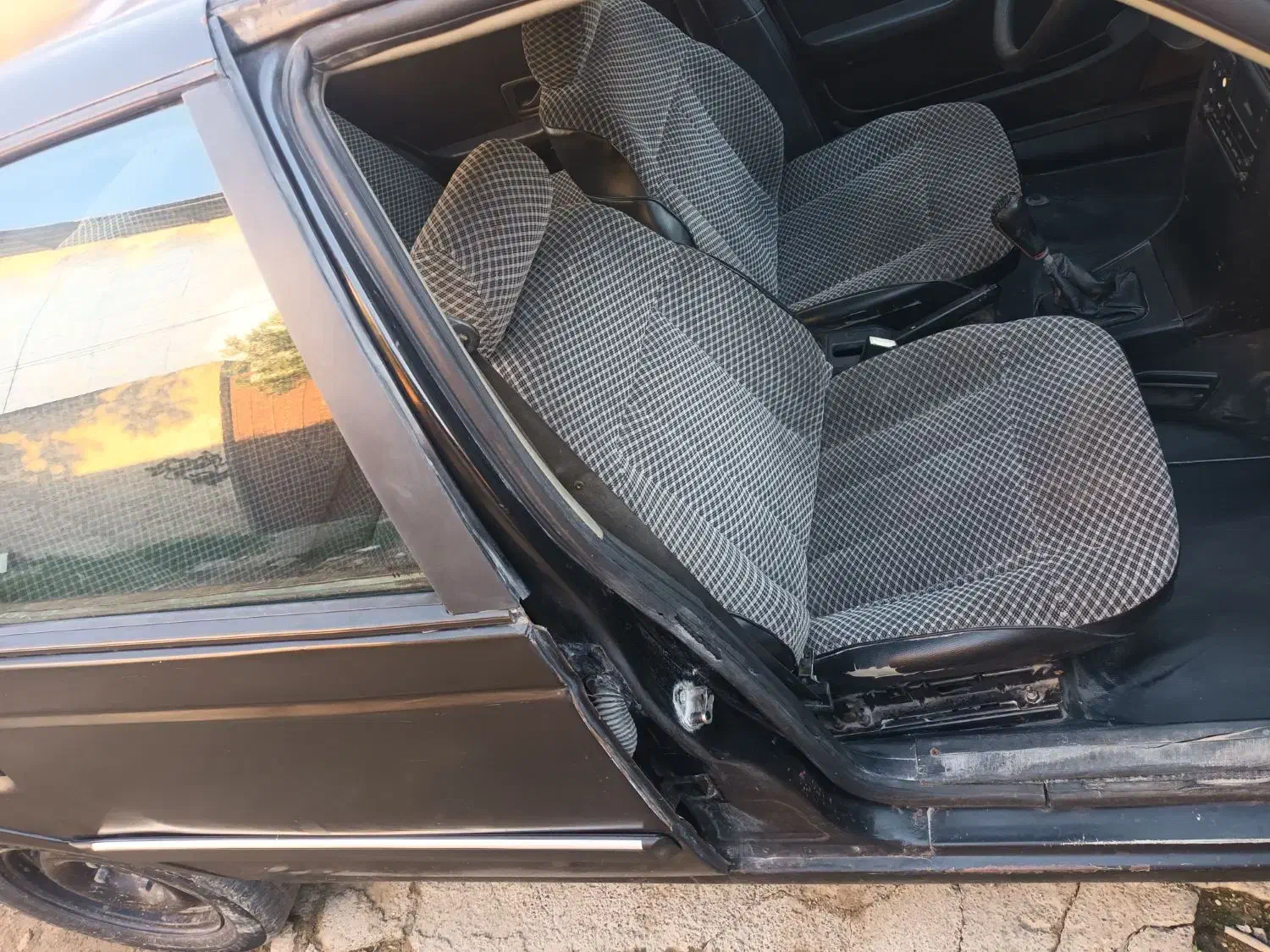 پژو۸۲مشکی فرانسه۱۸۰۰|خودرو سواری و وانت|بهشهر, |دیوار