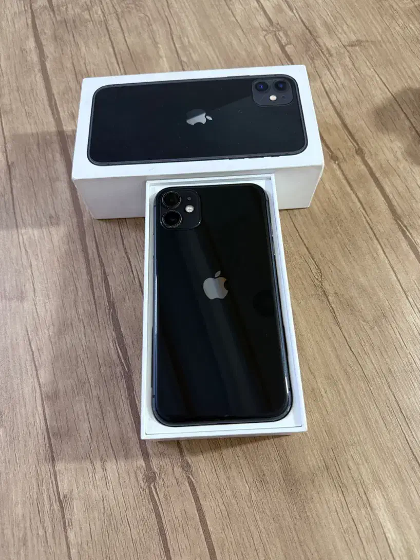 Iphone 11 64GB 2SIM CH باز نشده|موبایل|تهران, چیتگر جنوبی|دیوار