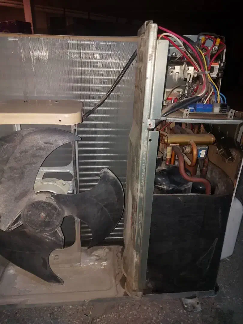 کولر توشیبا اصل تایلندی|کولر گازی و فنکوئل|اندیمشک, |دیوار