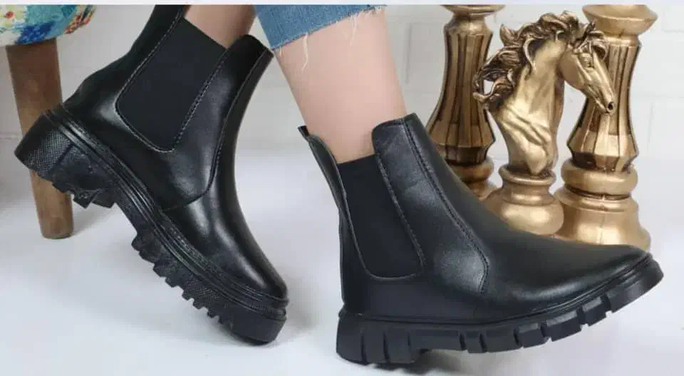 نیم بوت زنانه|کیف، کفش، کمربند|زابل, |دیوار