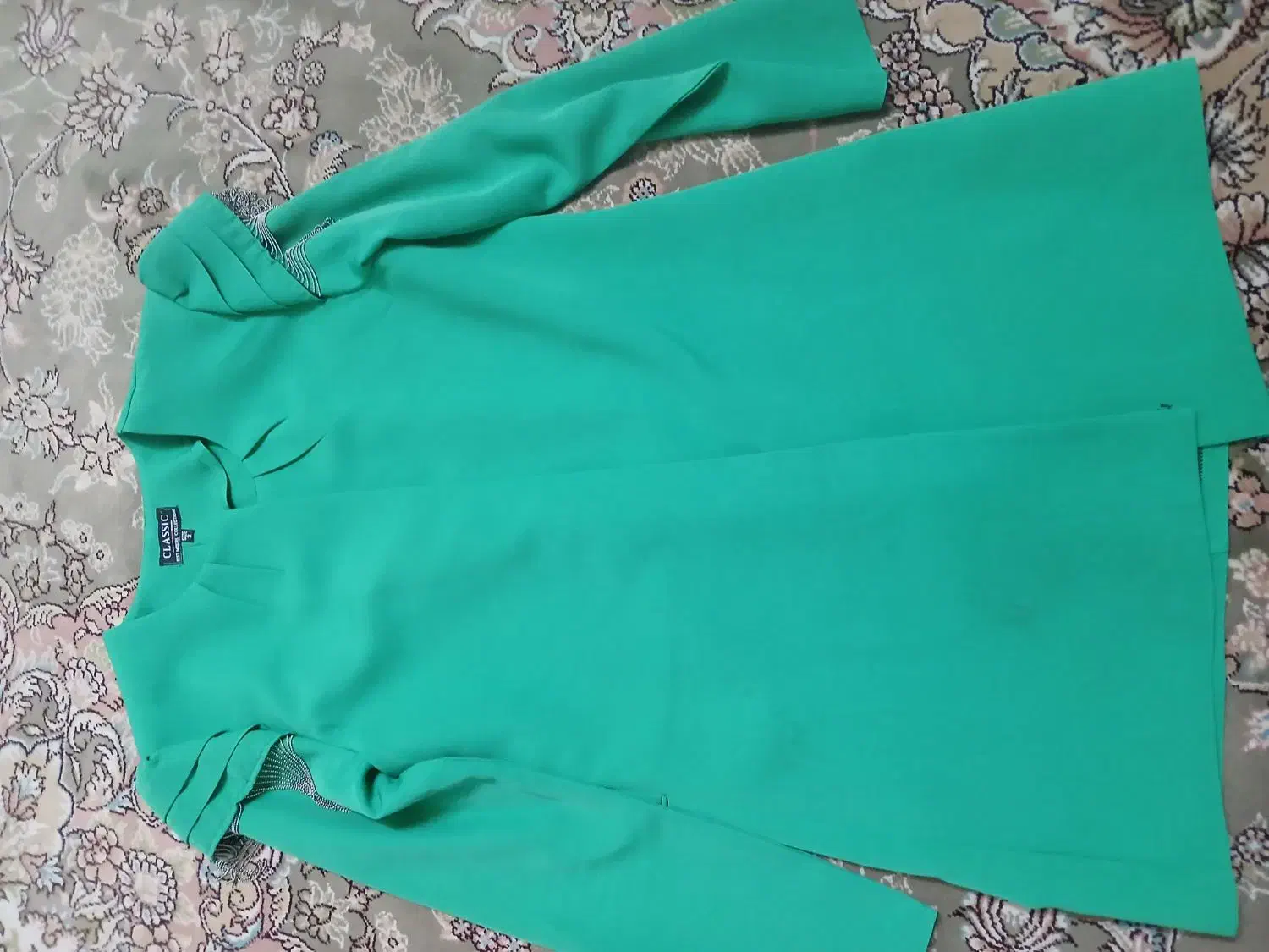 مانتومجلسی|لباس|مشهد, طبرسی شمالی|دیوار