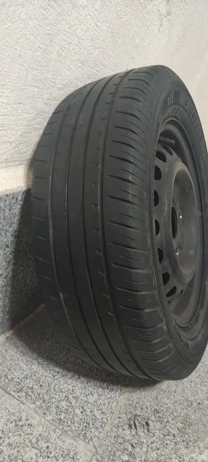 لاستیک آستون با رینگ (پراید)|قطعات یدکی و لوازم جانبی|قم, شاه سید علی|دیوار