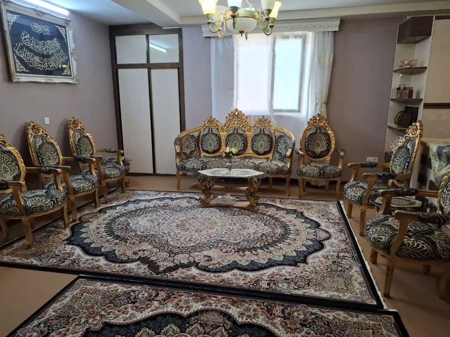 مبل سلطنتی 9 نفره با میز جلو مبلی و  میز عسلی|مبلمان خانگی و میز عسلی|شاهرود, |دیوار