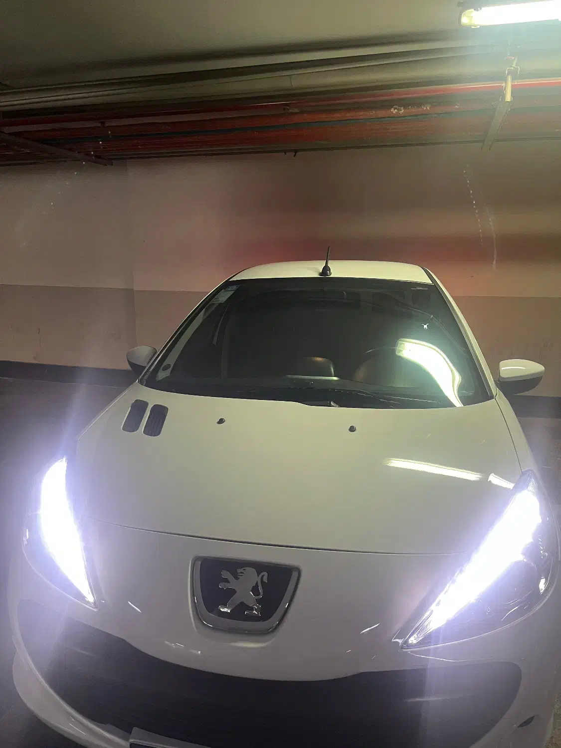 پژو ۲۰۷ مدل ۱۴۰۲ سقف فلز دنده|خودرو سواری و وانت|تهران, حسین‌آباد|دیوار