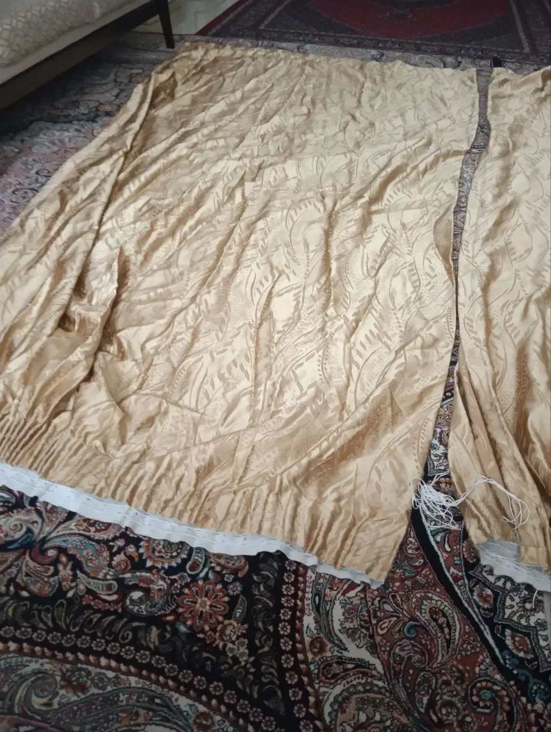 پرده|پرده، رانر، رومیزی|دهگلان, |دیوار