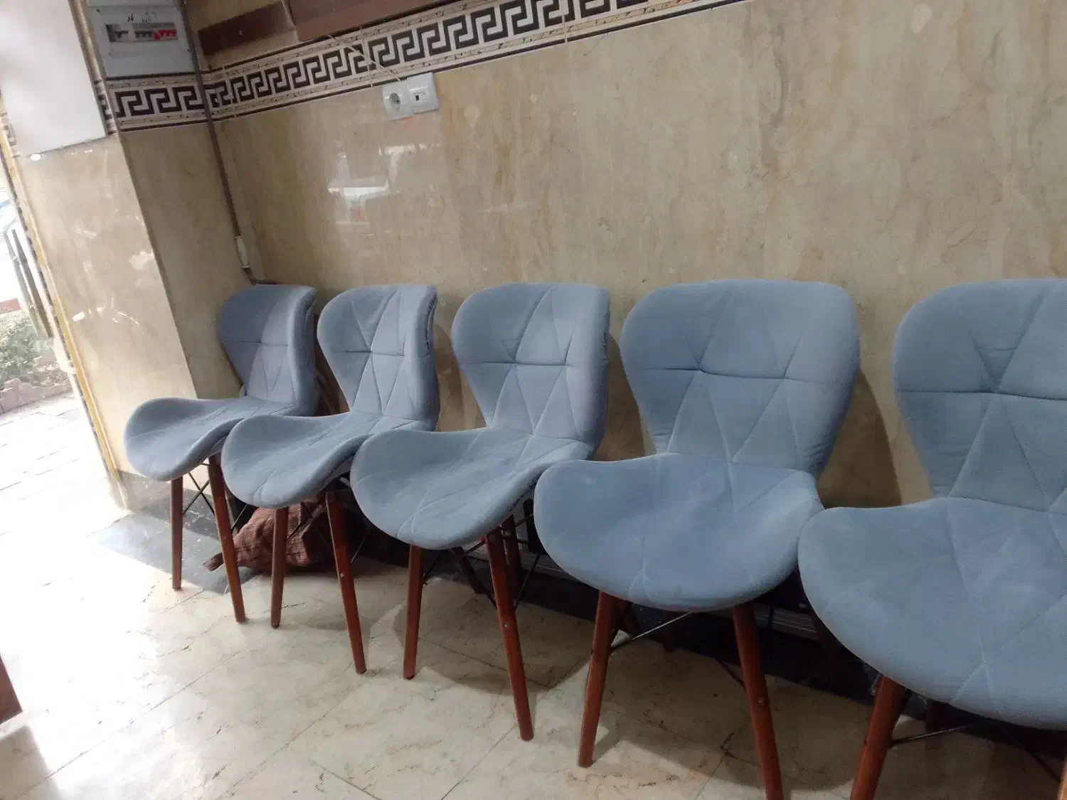 صندلی انتظار خارجی خ جیحون|صندلی و نیمکت|تهران, هاشمی|دیوار