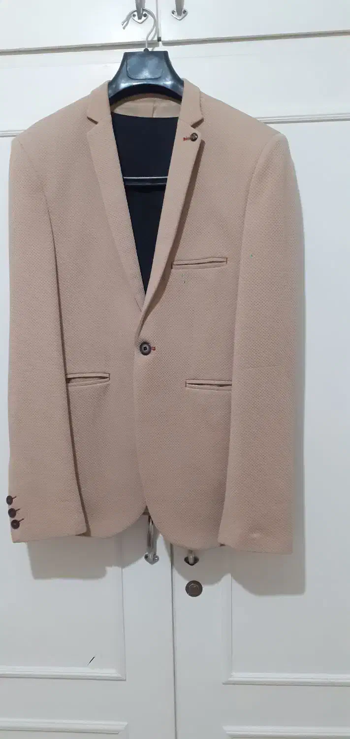 کت تک مردانه در حد نو و تمیز و بسیار شیک|لباس|تهران, افسریه جنوبی|دیوار