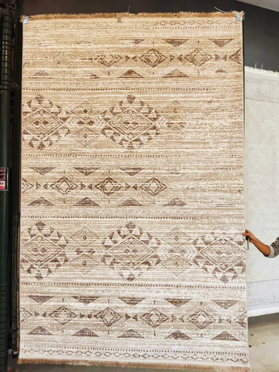 بزرگترین انبار فرش تهران ۶و۹و۱۲متری کامل|فرش|ری, صالح‌آباد شرقی|دیوار