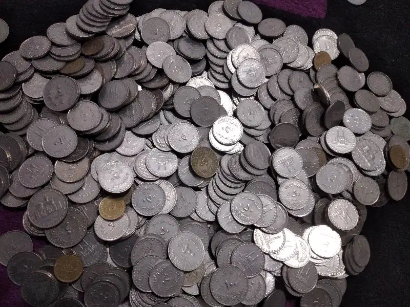 مقداری سکه|کلکسیون سکه، تمبر، اسکناس|همدان, |دیوار