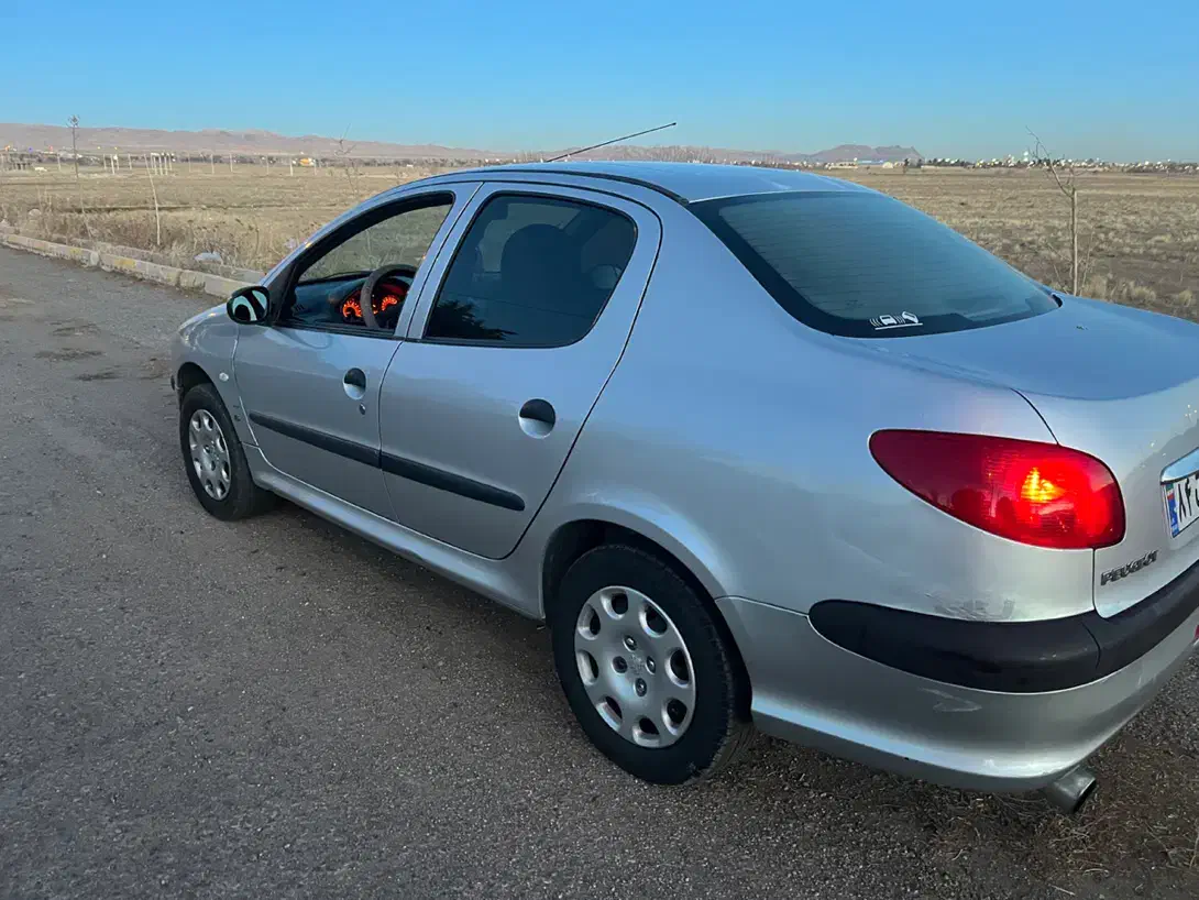 Sd v8 مدل ۹۲|خودرو سواری و وانت|ابهر, |دیوار