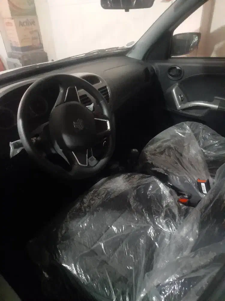 کوییک صفر ۴۰۳|خودرو سواری و وانت|ورامین, شهرک مدرس|دیوار