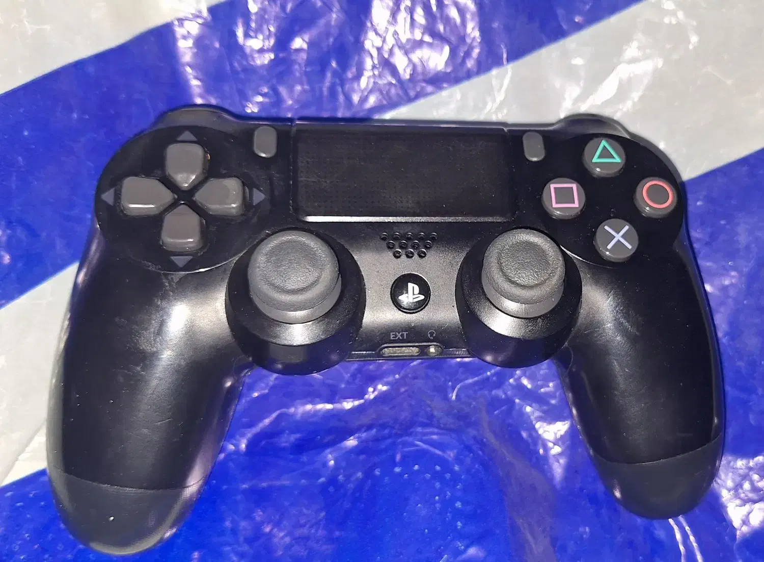 دسته ps4 اصلی تمیزوسالم|کنسول، بازی ویدئویی و آنلاین|خمینی‌شهر, |دیوار