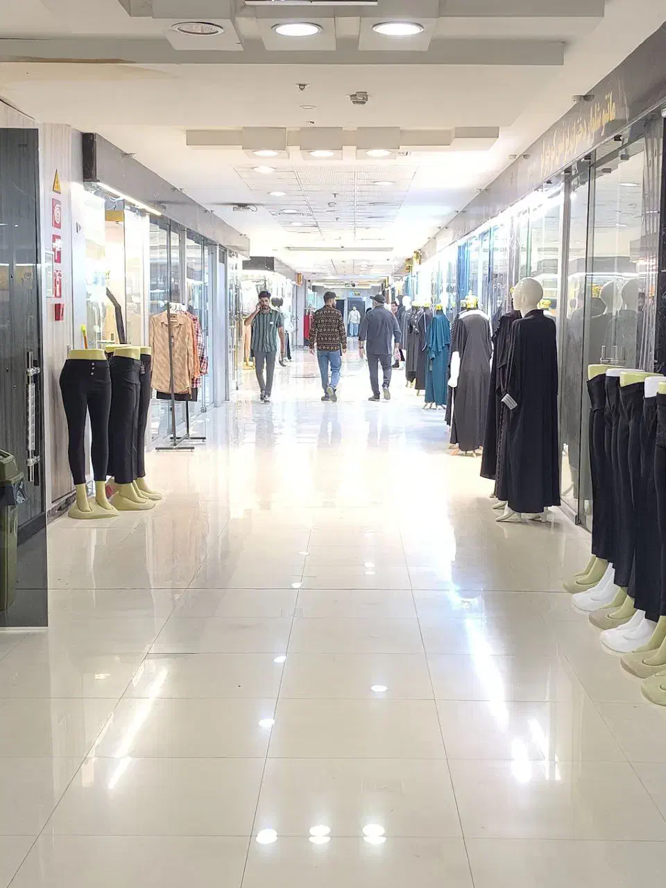 مغازه تجاری/مجتمع اکسون/۱۷ شهریور|فروش مغازه و غرفه|مشهد, چهنو|دیوار