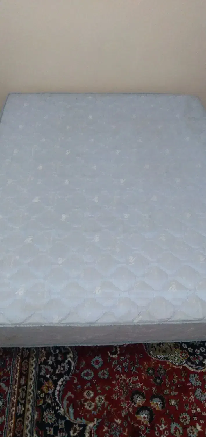 تشک خوشخواب|تشک تختخواب|خوی, |دیوار