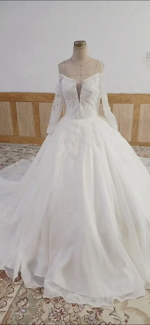 لباس عروس مدل ایتالیایی|لباس|شیراز, قلات|دیوار