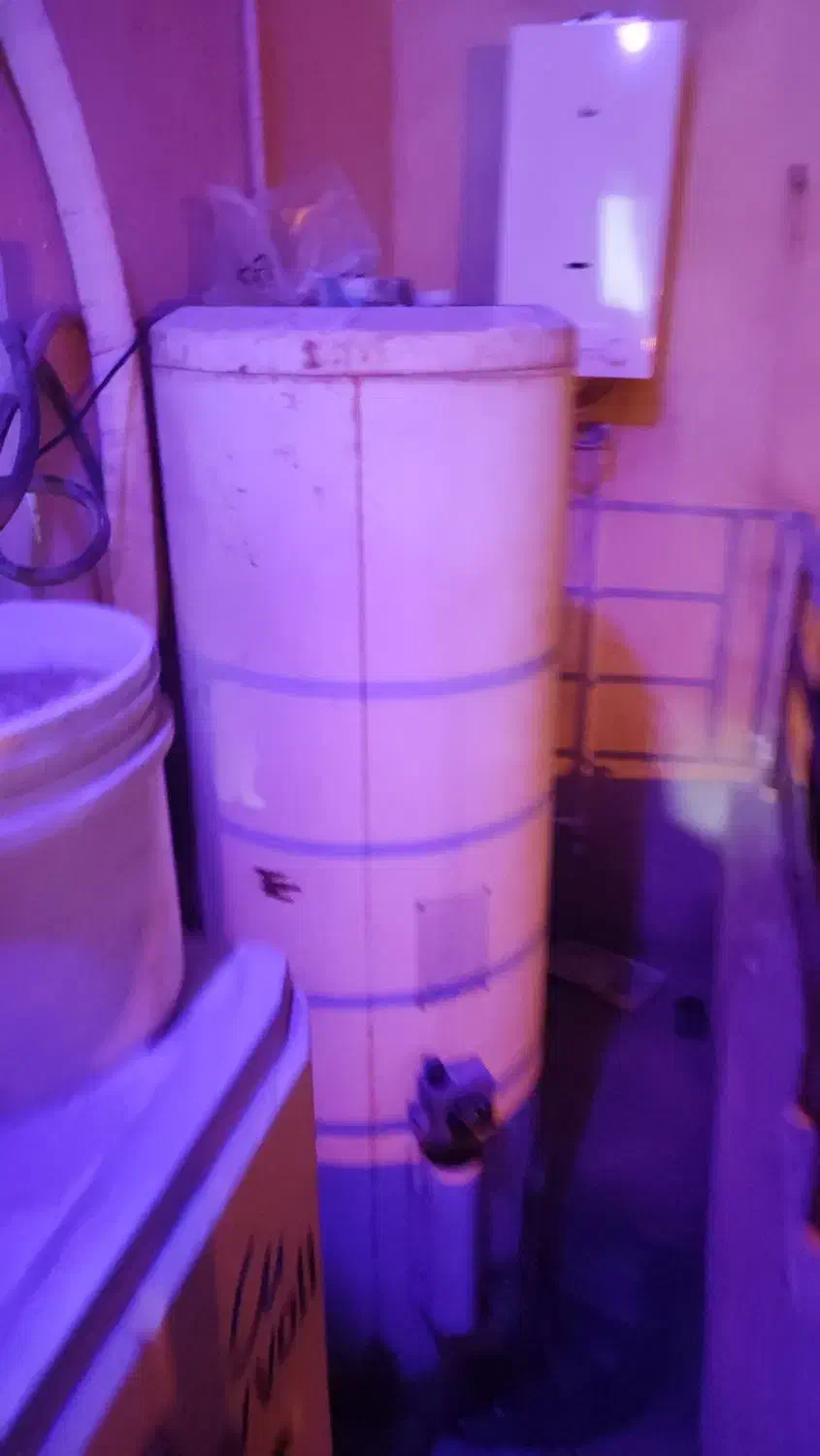 آبگرم کن مخزنی|آبگرمکن، پکیج، شوفاژ|بندر ماهشهر, |دیوار