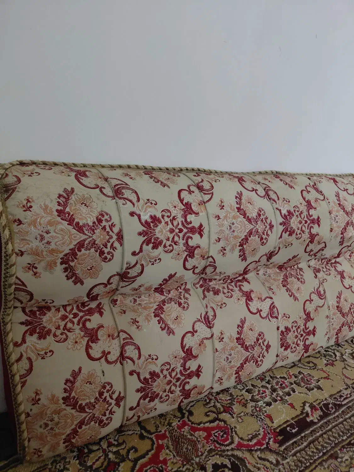 پشتی|پشتی|خرمشهر, |دیوار