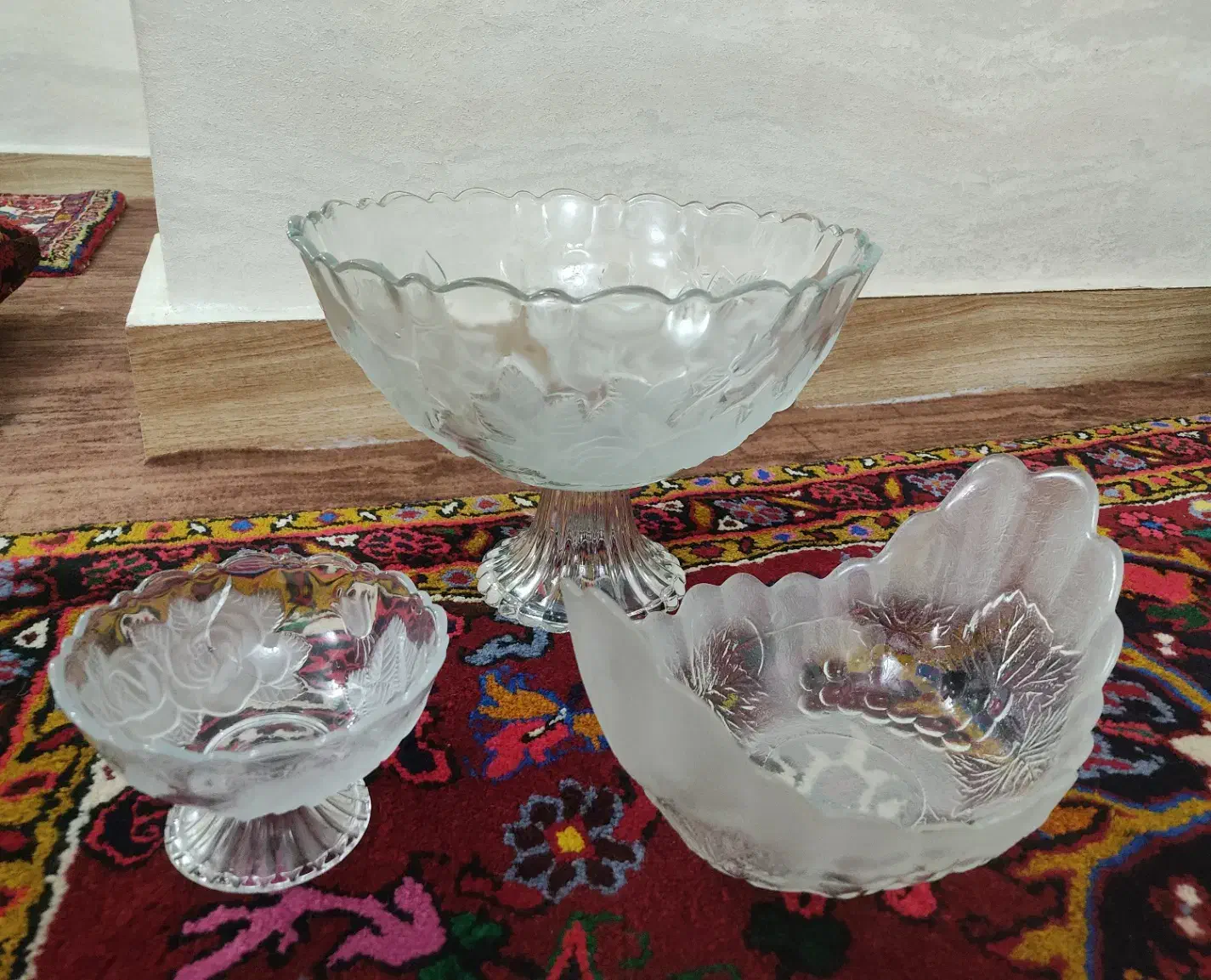 میوه خوری آجیل خوری و شکلات خوری بلور ۶۵۰۰۰۰تومان|ظروف سرو و پذیرایی|اهر, |دیوار