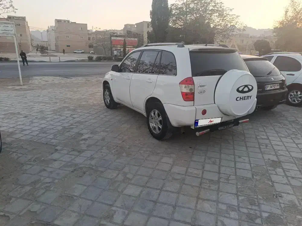 ام وی ام x33 مدل 93 بی رنگ شاسی سالم کم کار|خودرو سواری و وانت|اصفهان, بهارستان|دیوار