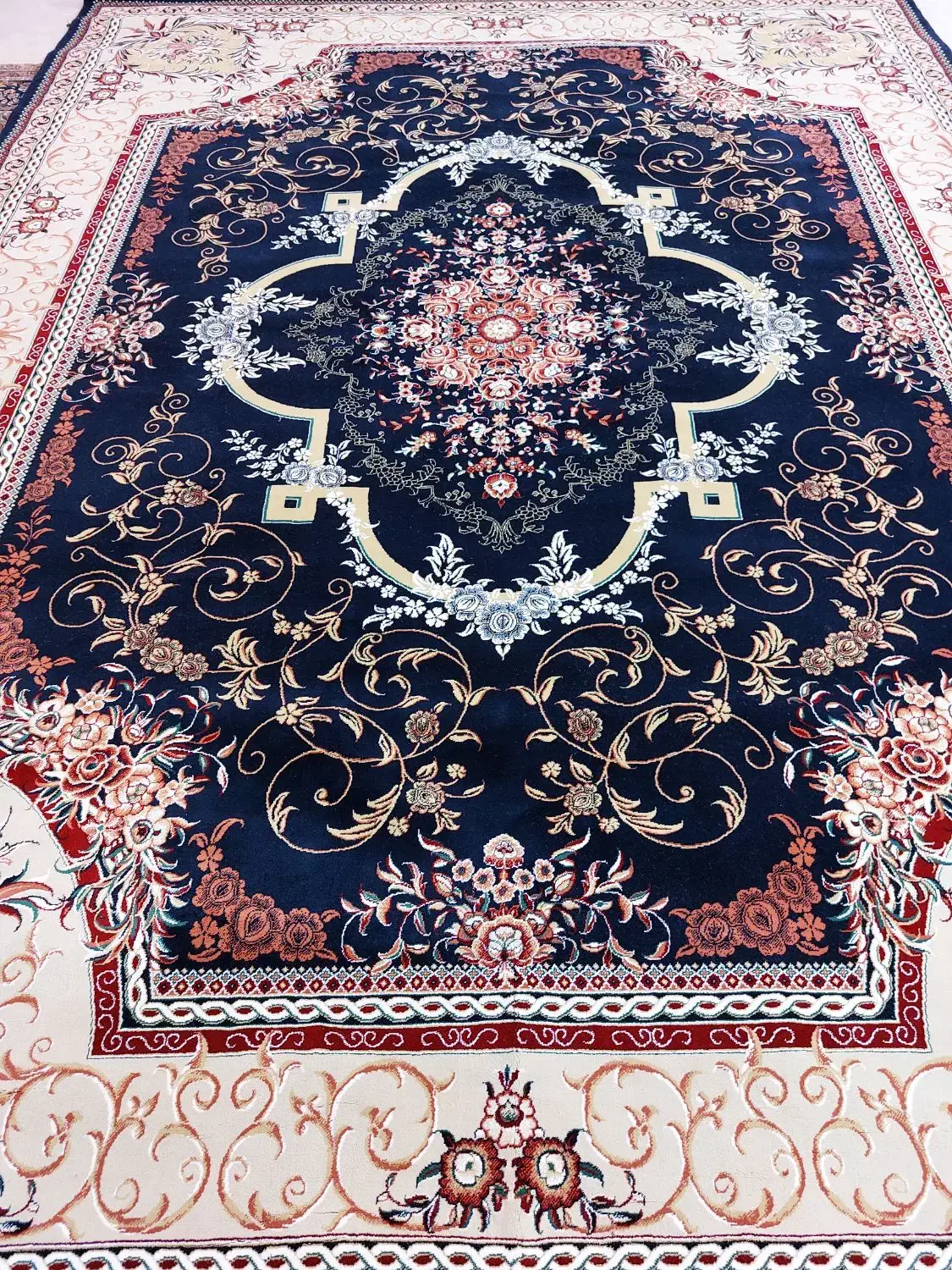 فرش ماشینی ۱۲ متری|فرش|قم, چهار امامزاده|دیوار