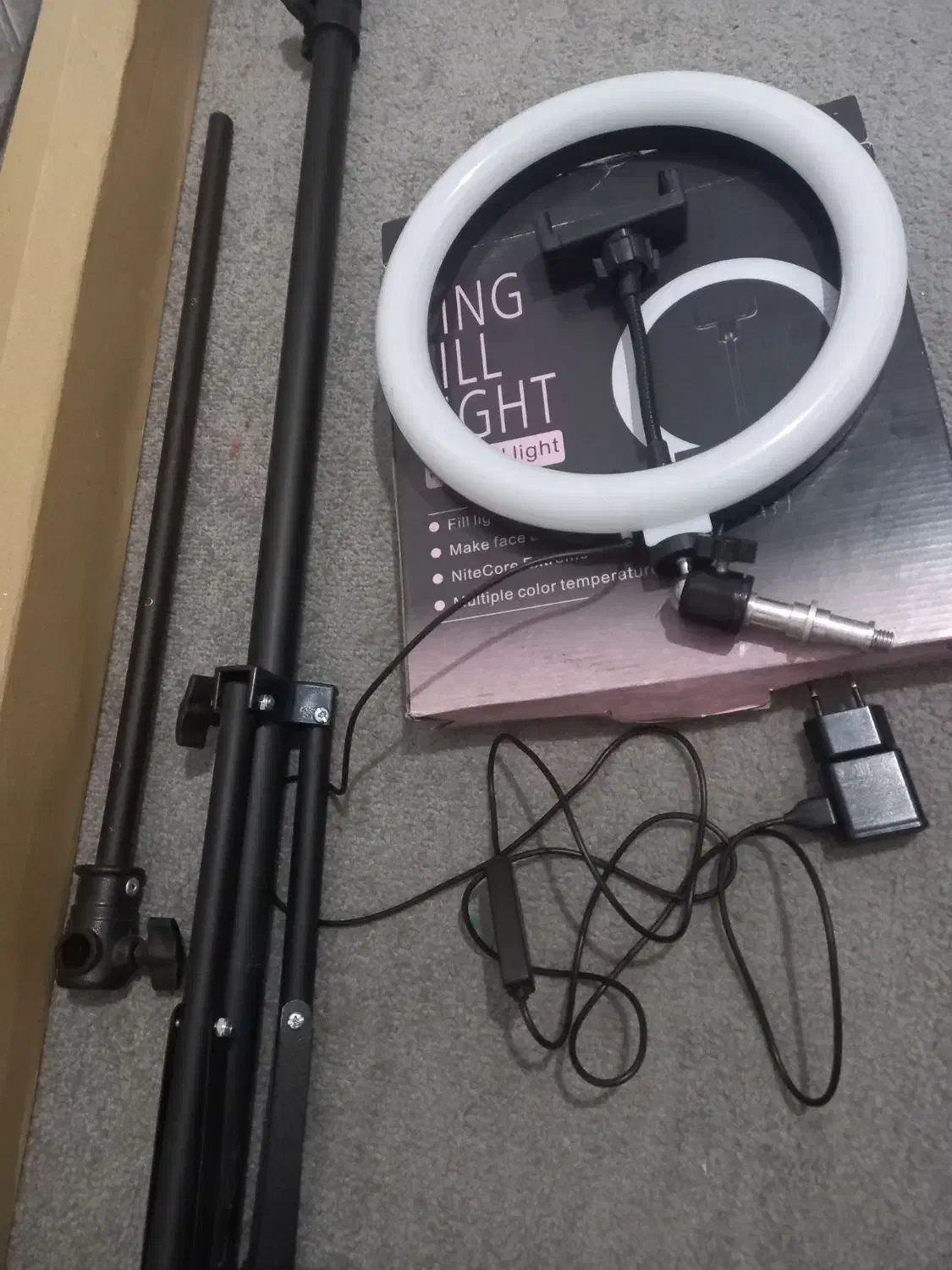 رینگ لایتر با پایه|دوربین عکاسی و فیلم‌برداری|قرچک, زیبا شهر|دیوار