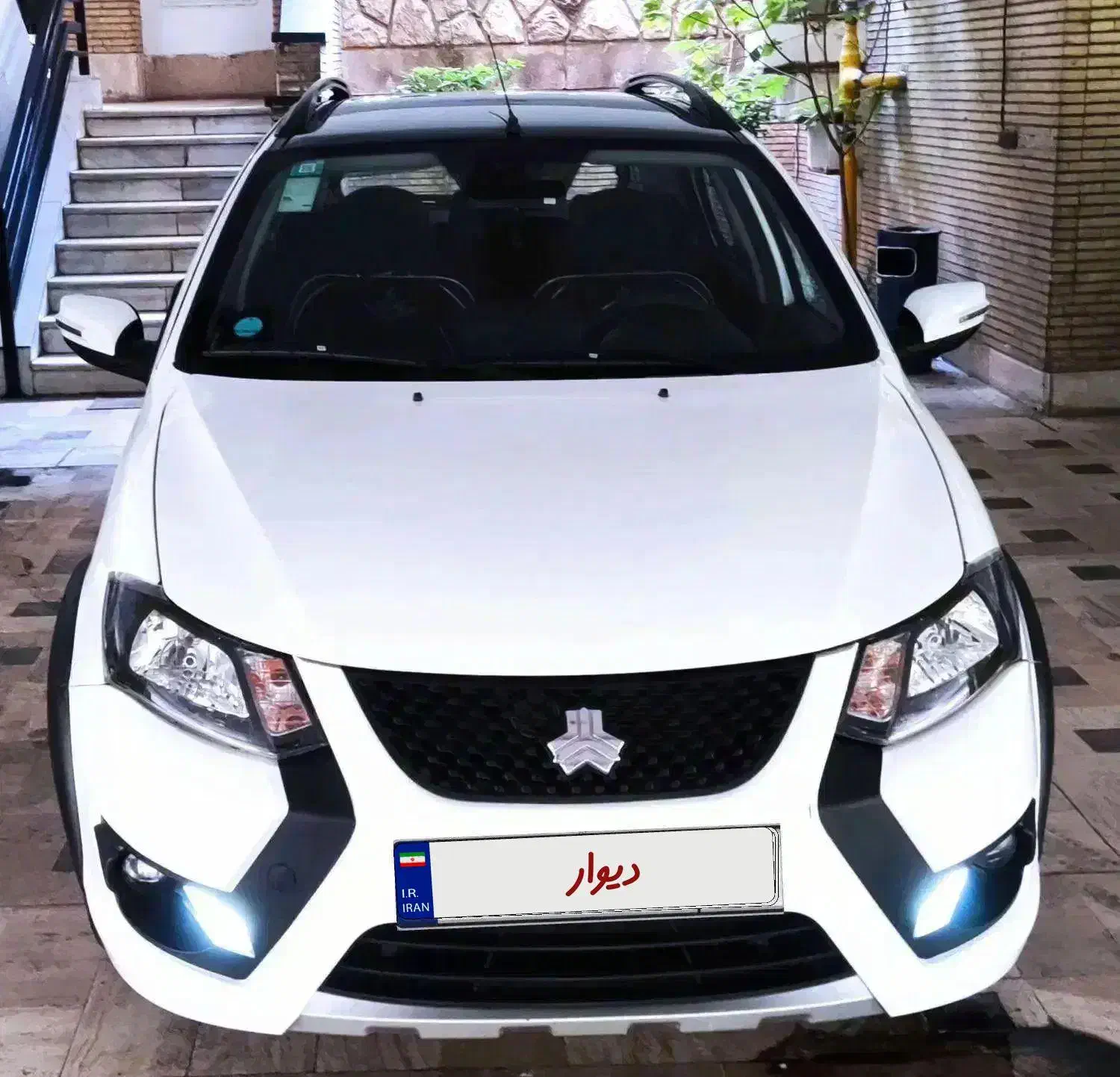 کوییک GXR سفید مشکی رینگ آلومینیومی|خودرو سواری و وانت|تهران, حصار بوعلی|دیوار