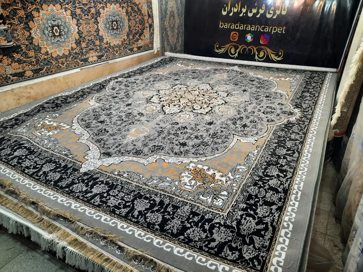 فرش ارزان قیمت|فرش|مشهد, مصلی (کارمندان اول)|دیوار